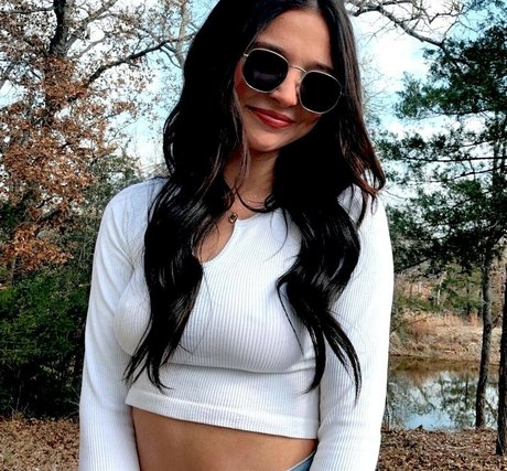 megreilyy pornstar xxx images