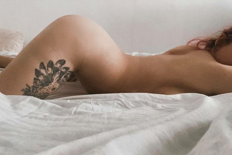 roeschach pornstar erotic photo