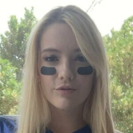 kenna model nudes pictures