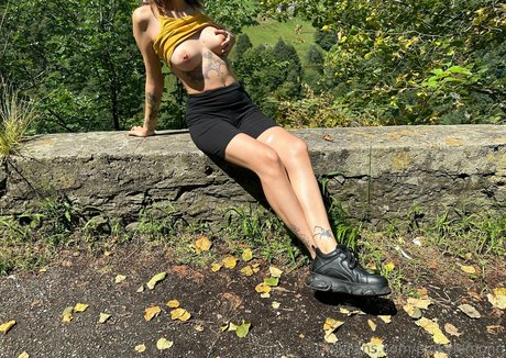 pinkylemonn sex model images