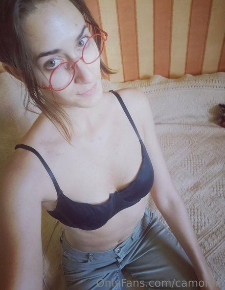 camomilleee high quality model pictures