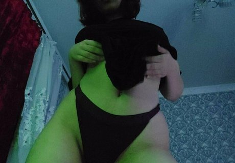 imyournocebo pornographic model photos