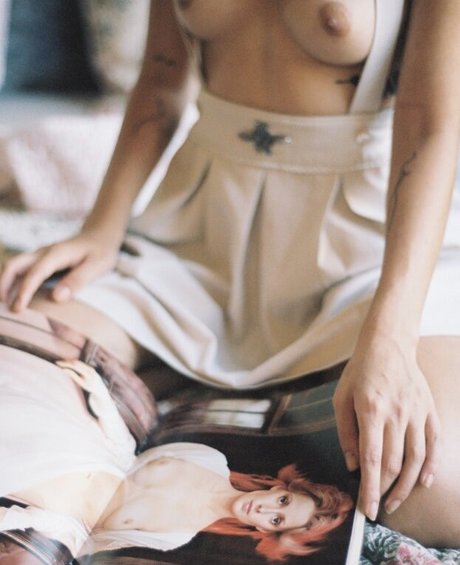 laurenmuccino star exclusive image