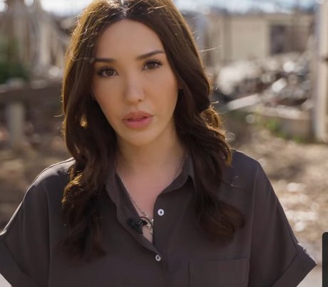 Lauren Chen pornstar photo