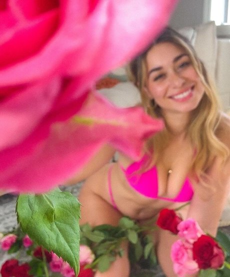 Katvfitness star naked pics