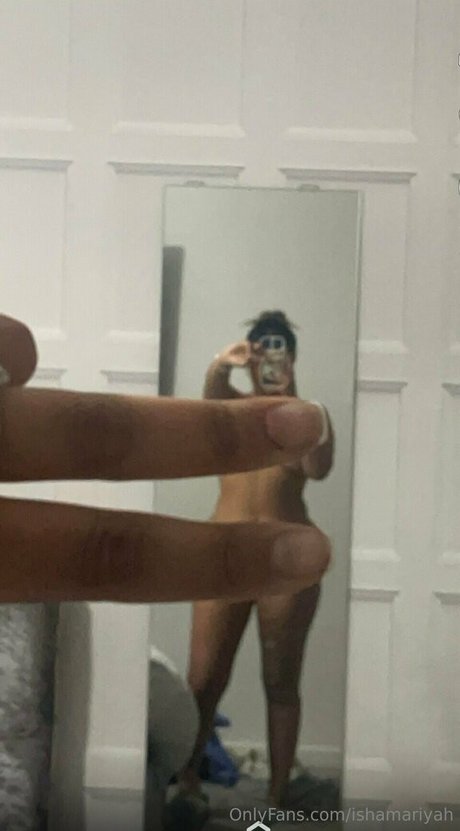 Isha Mariyah star pornographic photos