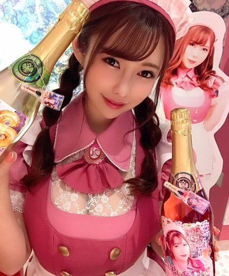 Maiha Hinata model adult galleries