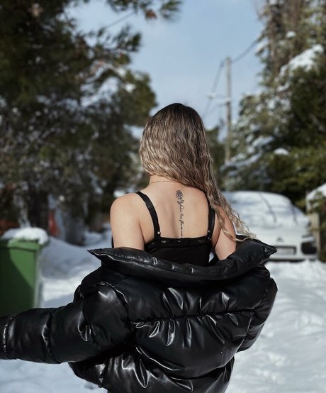 _dwwwra____ model top photo