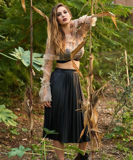 Christy Carlson Romano beautiful pornstar photo