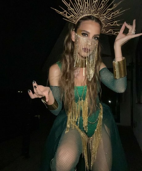 Christy Carlson Romano naked pornstar pics