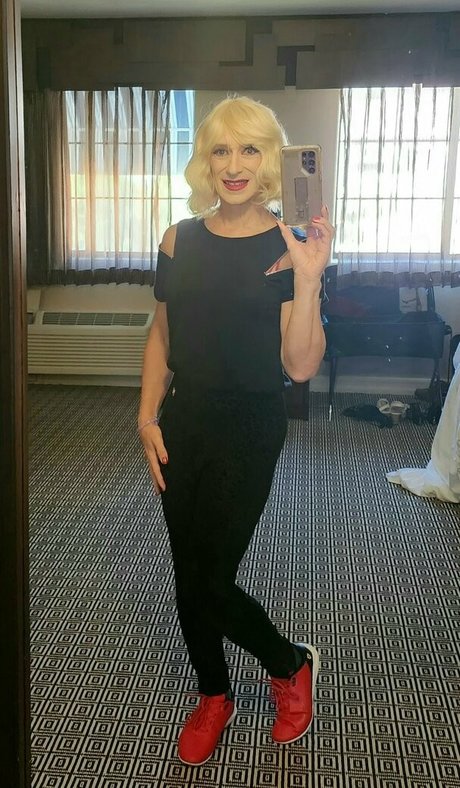 cassandralovit free model pic