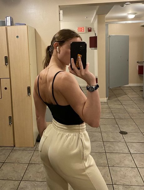 Hornyhamburglar free pornstar gallery