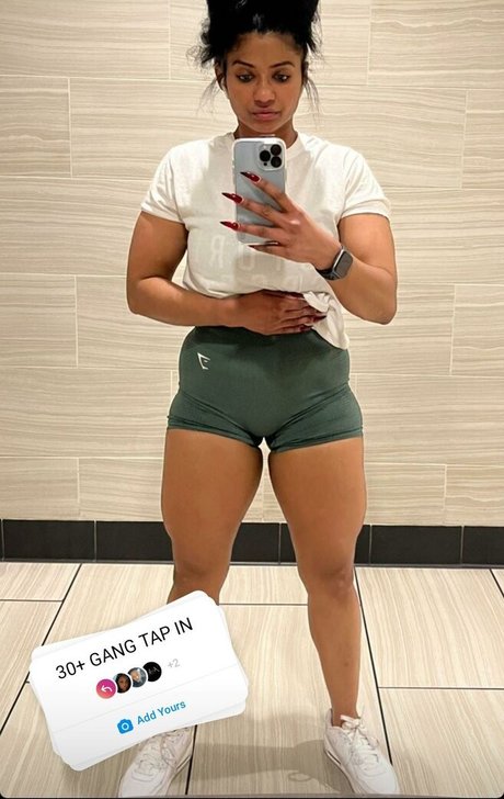 MzKora pornstar free picture