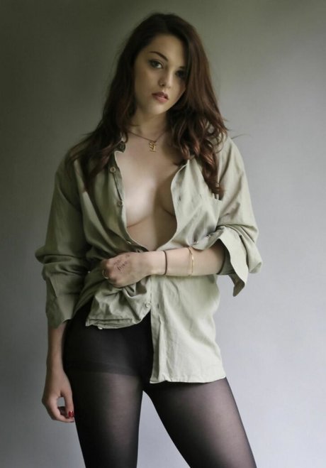 Imogen Rhiannon hd model picture