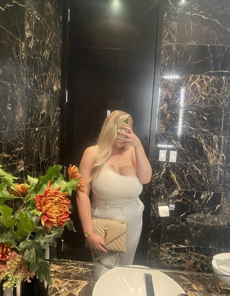 Vanessa Jolie free actress pic