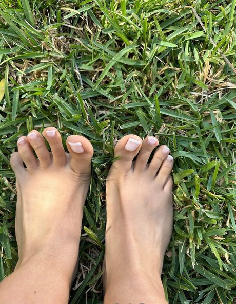 itsxlilix naked star img