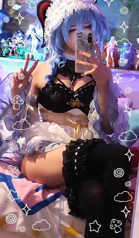 Haltsmanu xxx model pic