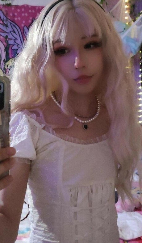 Haltsmanu model pretty image