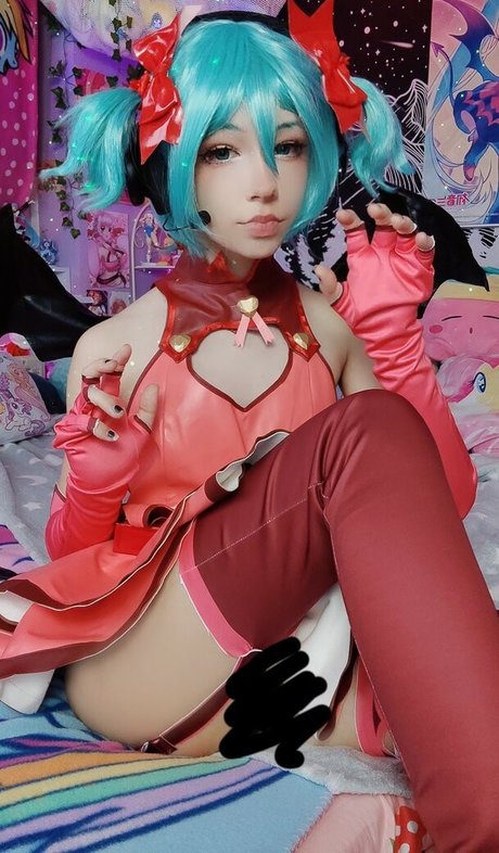 Haltsmanu beautiful actress image