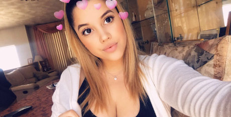 model onlyfans free images