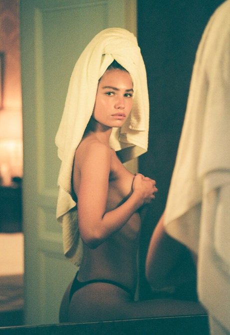 Ida Zeile naked model archive