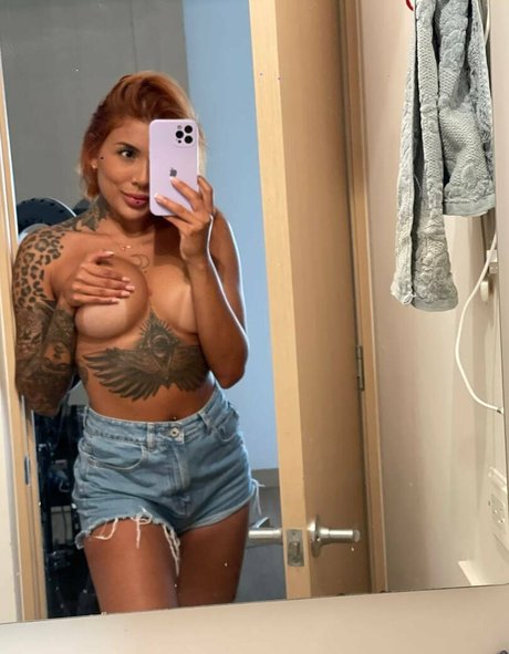 Isabella Nourie hot star image