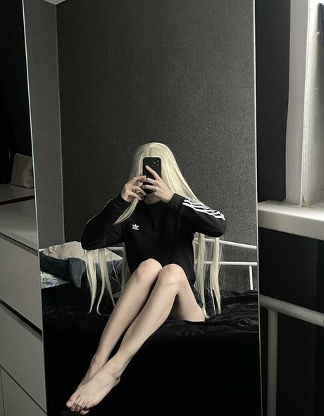 grystnayaanya adult star image