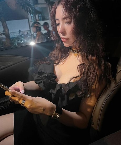 Cici Luong star free gallery