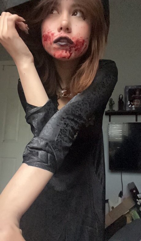 ellegarci pornstar adult pic