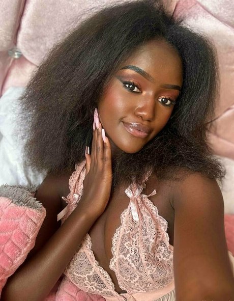 ameliahard pornographic model photos