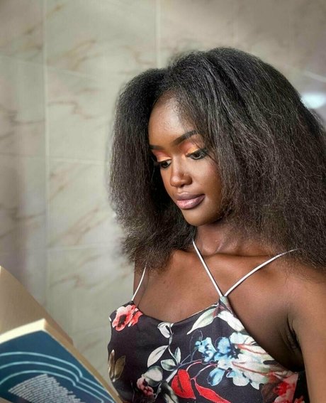 big tits granny onlyfans best pic