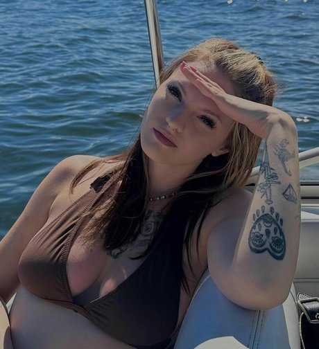 Rhiannon Jena model free archive