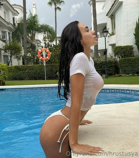 kris top model sex images