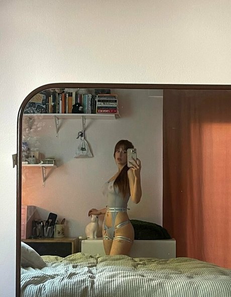 freshhel star adult pic