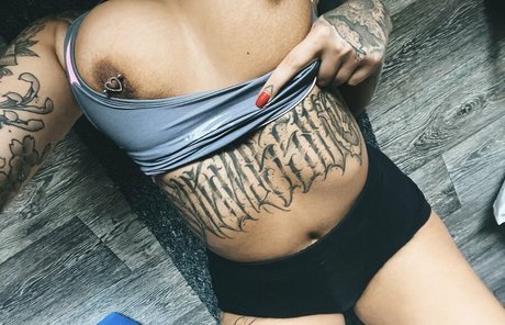 Mia Sayuri pornstar nude pictures