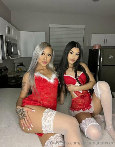 spicymariahxxx hd star pictures