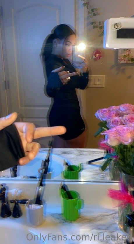 ri leaked adult model gallery