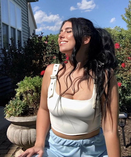 Megan Richmond pretty actress photo