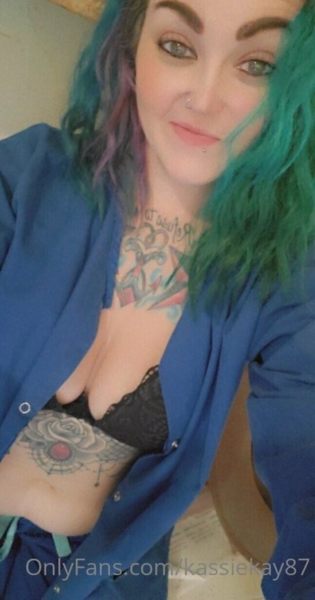 kassiekay87 nude actress img