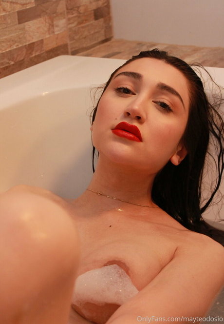 mayteodosio high quality model photos