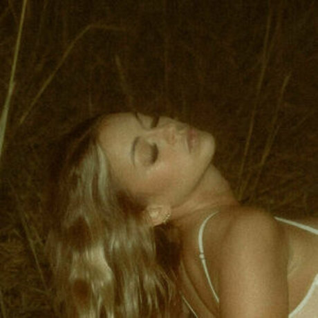 geeeena pornstar hd galleries