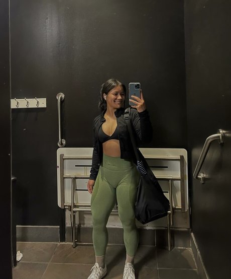 MsDumpling_ free pornstar archive