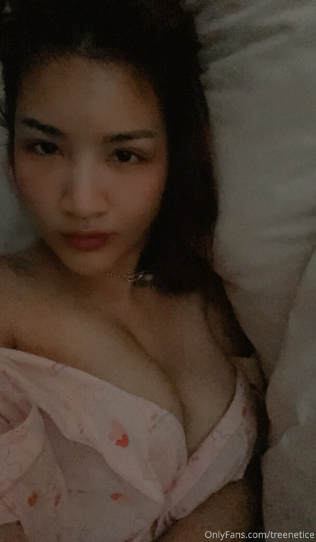 treenetpaenpet sexy pornstar photo