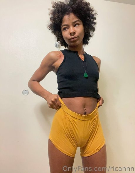 ricannn porn model images