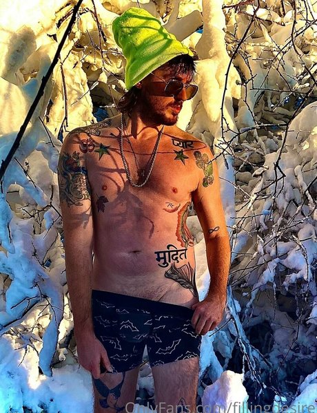 fillingdesire model sexy gallery