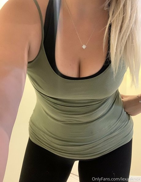 lexaaknox pornstar hd gallery