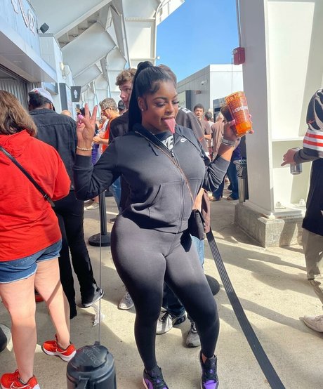 college student onlyfans pornos img