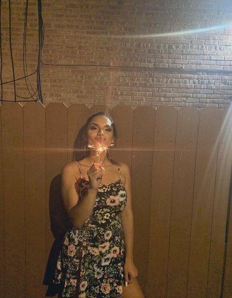 Desire Negro model sexy gallery