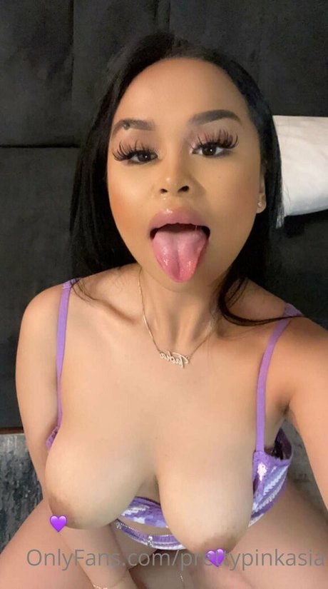 prettypinkasia art model img