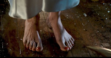 Elizabeth Banks porn model pic